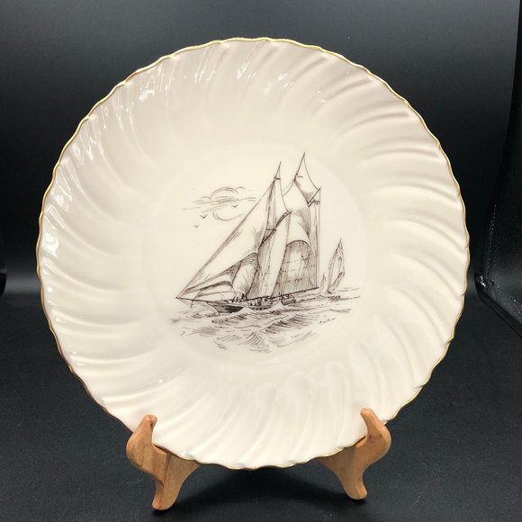 VINTAGE Lenox Special IVORY GOLD GILT SAILING SHIP SCHOONER 10 1/2" Dinner Plate - Picture 2 of 5